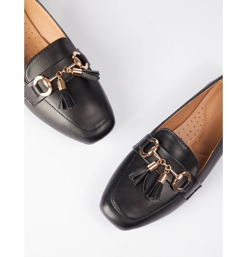 Classic Tassel Loafers